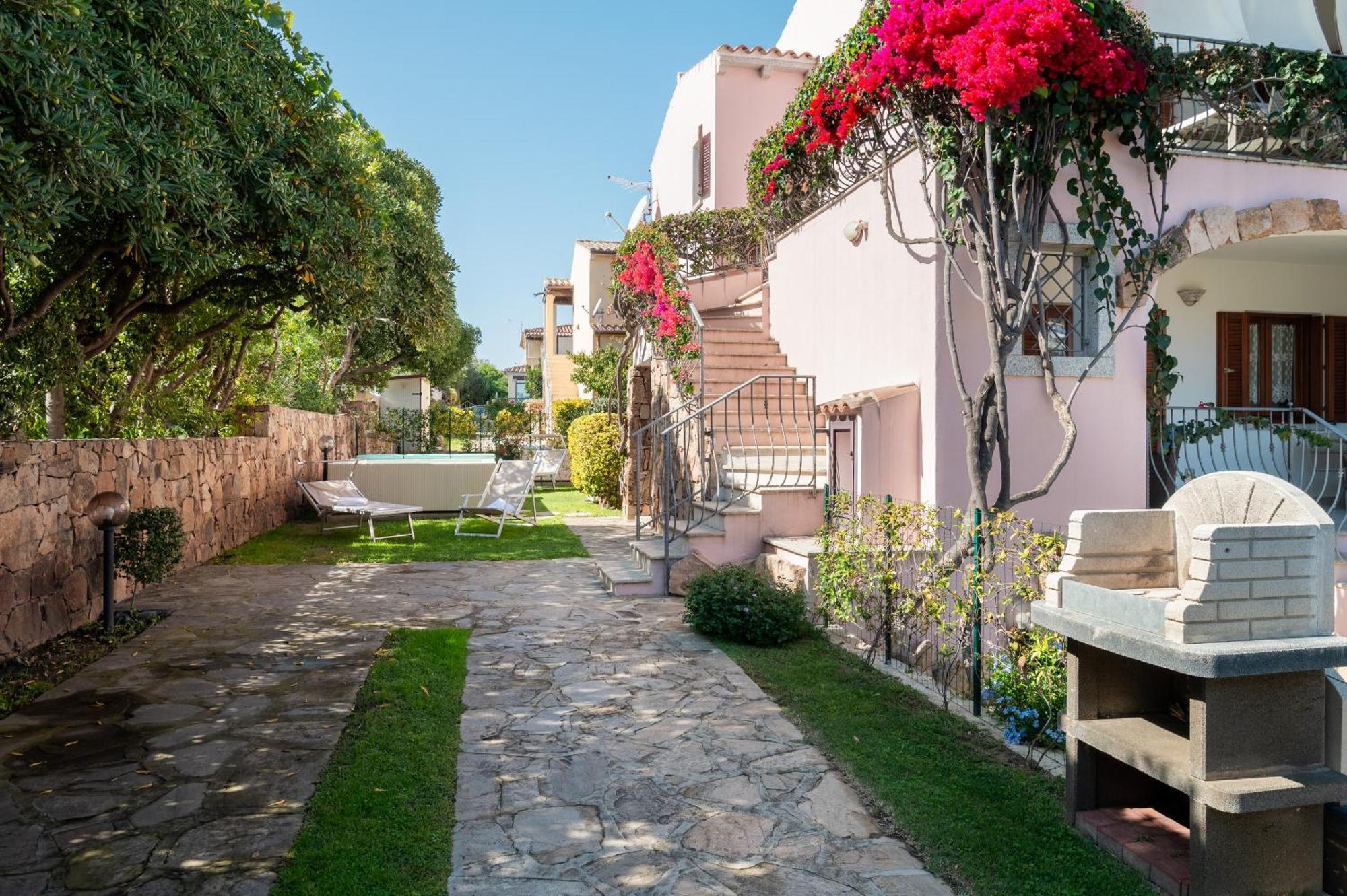 Villetta Bouganville Budoni Exterior foto